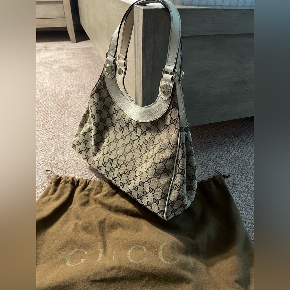 Gucci Beige Monogram Charmy Hobo